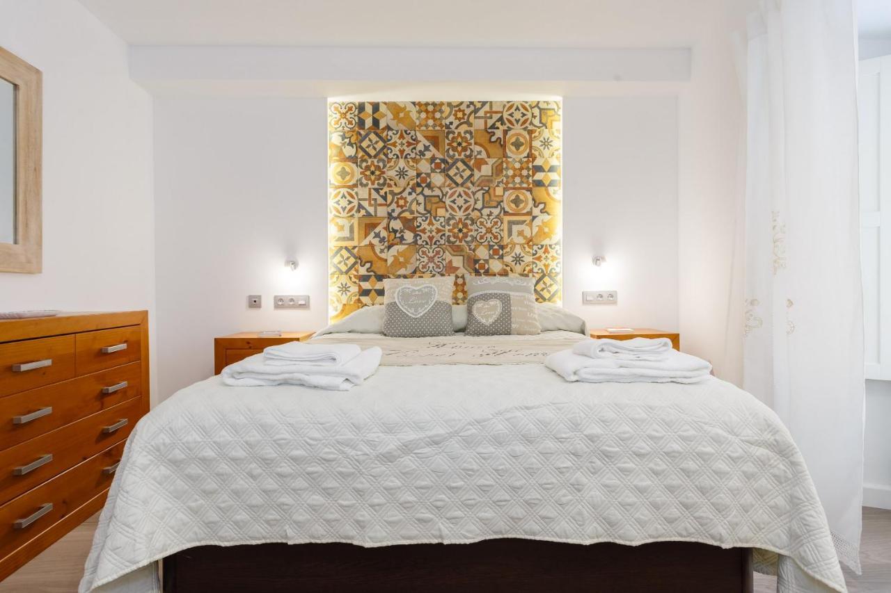 Apartamentos Loto Y Liz By Cadiz4Rentals Exterior foto